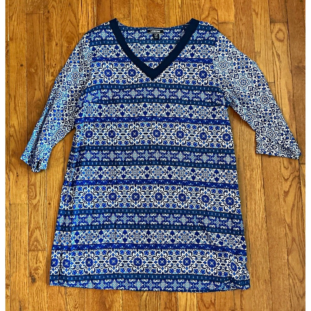 Lands' End Womens Petite L Blue/White Floral V-Neck 3/4 Sleeve Tunic Top
